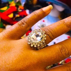 CRYSTAL SILVER STRETCHY CLUSTER RING